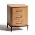 Table de nuit en bois clair avec trois tiroirs dimensions 40 x 35 x 60cm